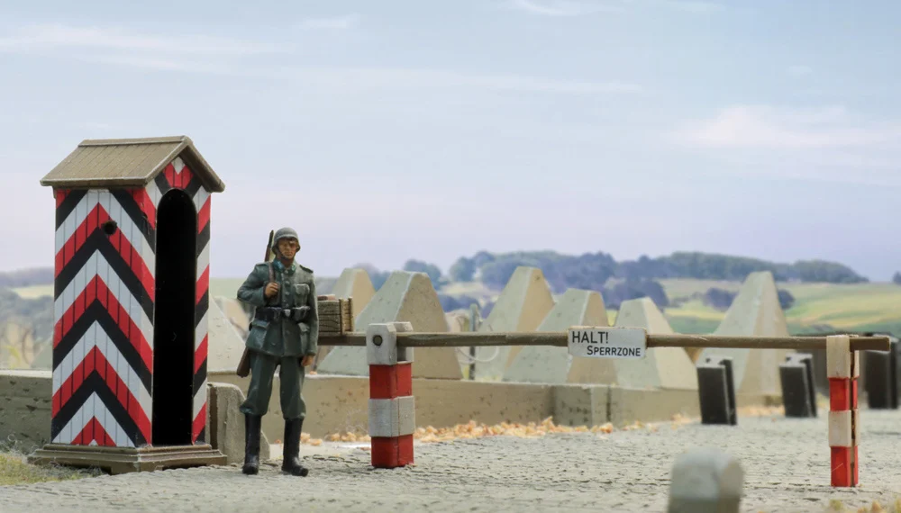 WEHRMACHT-FIGUREN-1:72