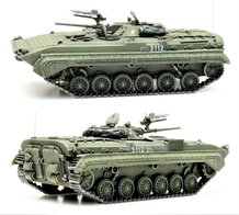 ARTITEC | BMP1 DDR-NVA GROEN GEVECHTSKLAAR (READY MADE) | 1:87