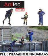 ARTITEC | BOTERHAM MET PINDAKAAS 'PETJE PITAMIENTJE' (READY-MADE) | 1:87