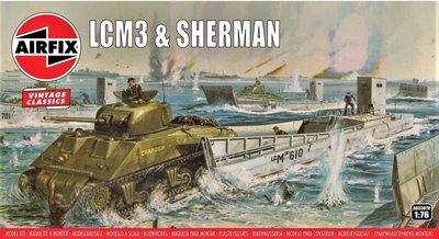 AIRFIX VINTAGE CLASSICS | LCM3 & SHERMAN TANK SET WWII | 1:76