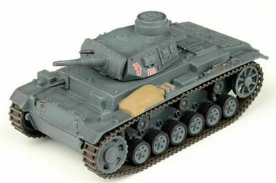 PANZERKAMPF | SD. KFZ. 141 PZKPFW III AUSF. G MEDIUM TANK 1941 LIM.ED. | 1:72   