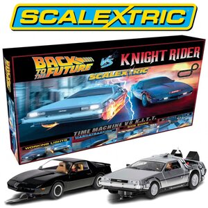 SCALEXTRIC | NIGHTRIDER EN BACK TO THE FUTURE '80s COMPLETE RACEBAAN SET | 1:32