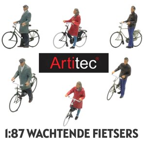 ARTITEC | WAITING CYCLISTS 3 FIGURES (READY-MADE) | 1:87