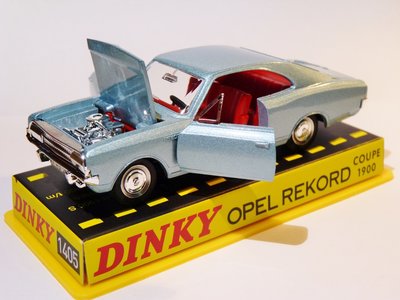 DINKY TOYS | OPEL RECORD 1900 COUPE 1965 | 1:43