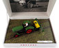 UNIVERSAL HOBBIES | FENDT 2 MET AMAZONE S300 SPRAYER EN FIGUUR LIM. ED. 1960 | 1:32_