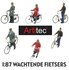 ARTITEC | WAITING CYCLISTS 3 FIGURES (READY-MADE) | 1:87_